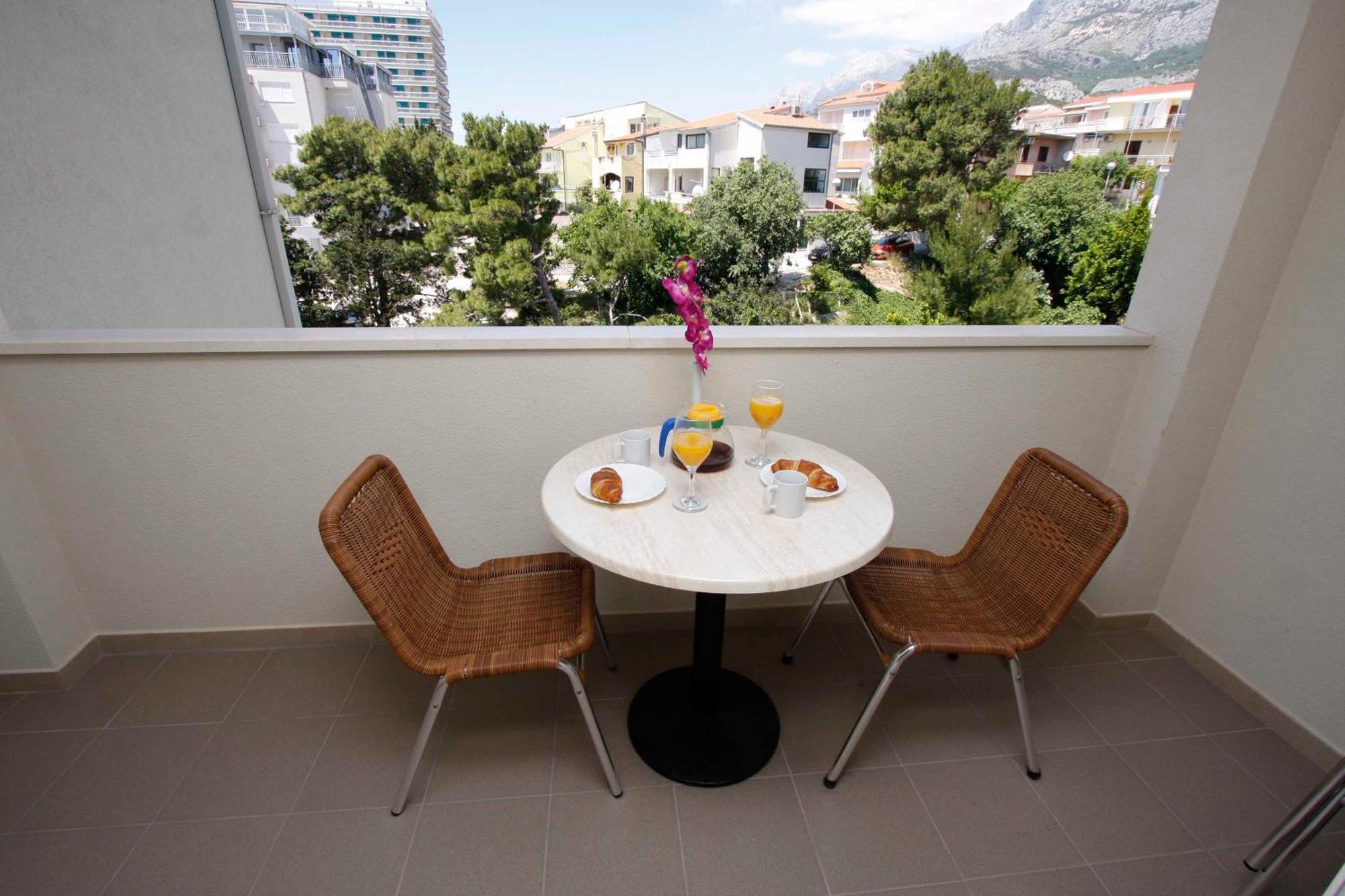 Apartmani Neva Makarska Extérieur photo