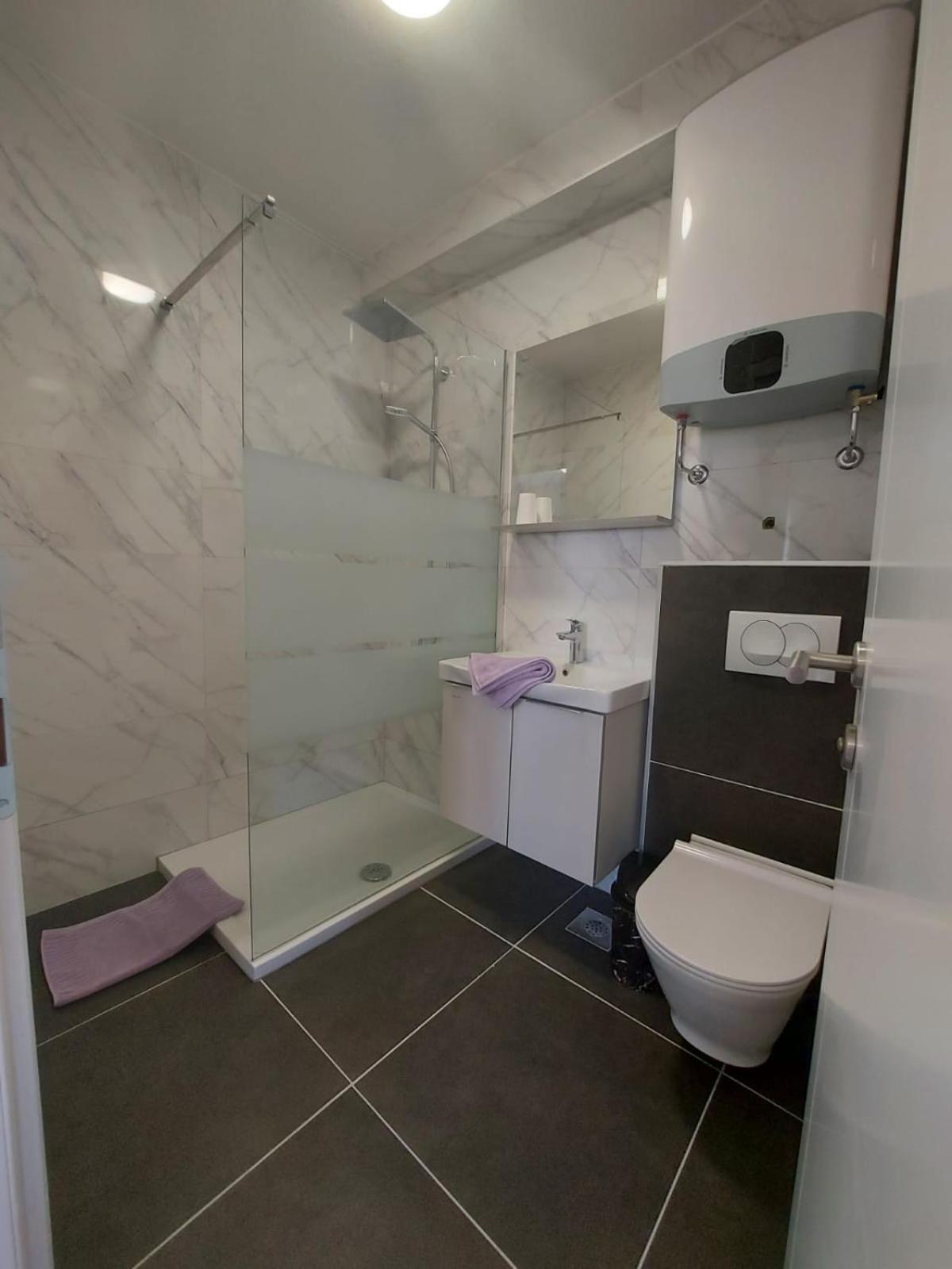 Apartmani Neva Makarska Extérieur photo